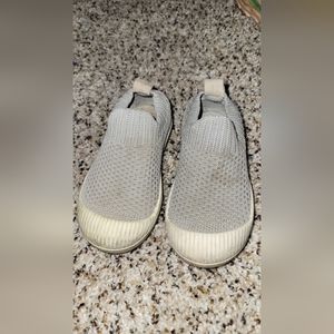 Baby girl shoes- size 5